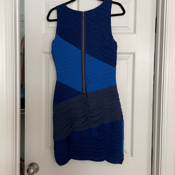 BCBG dress - Picture 2 of 2